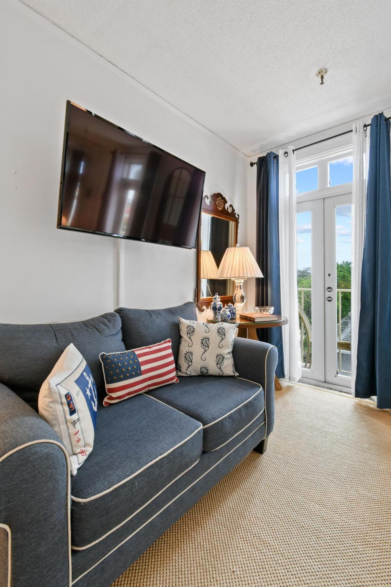 Orchid Suites - Historic Palm Beach Hotel Condominium Екстер'єр фото