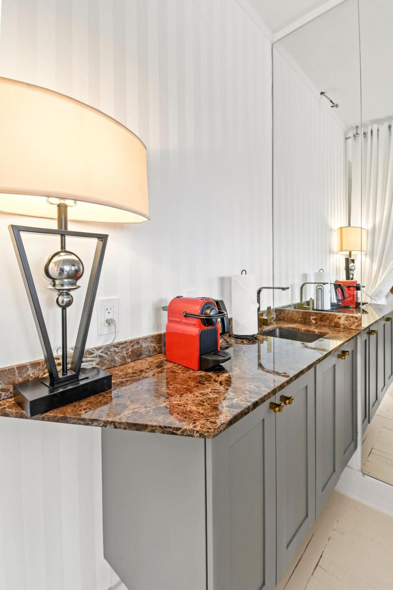 Orchid Suites - Historic Palm Beach Hotel Condominium Екстер'єр фото