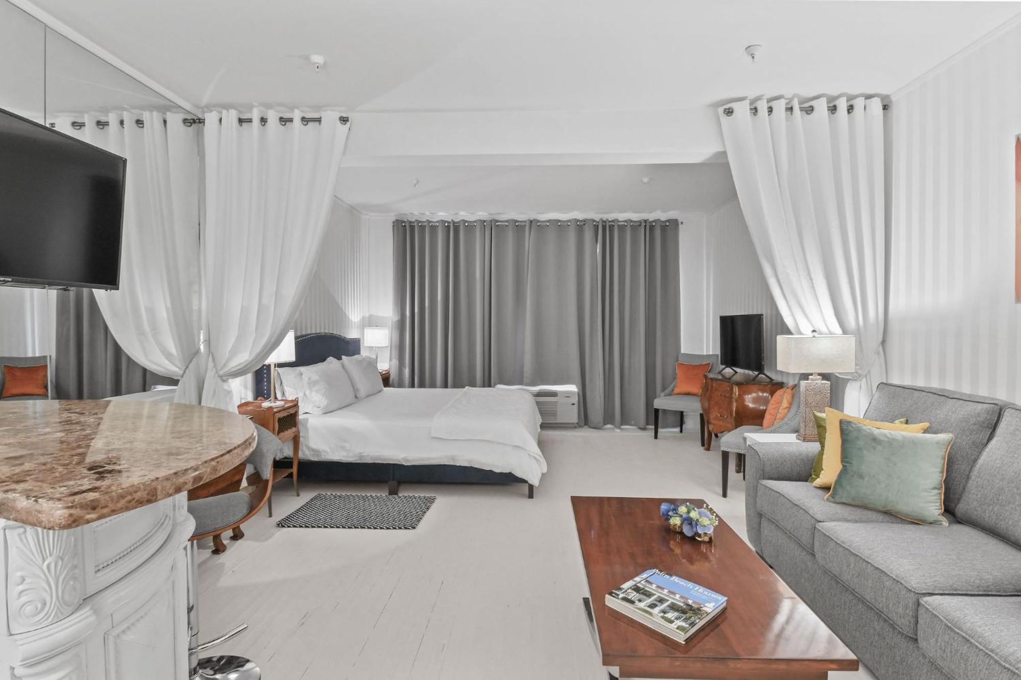 Orchid Suites - Historic Palm Beach Hotel Condominium Екстер'єр фото