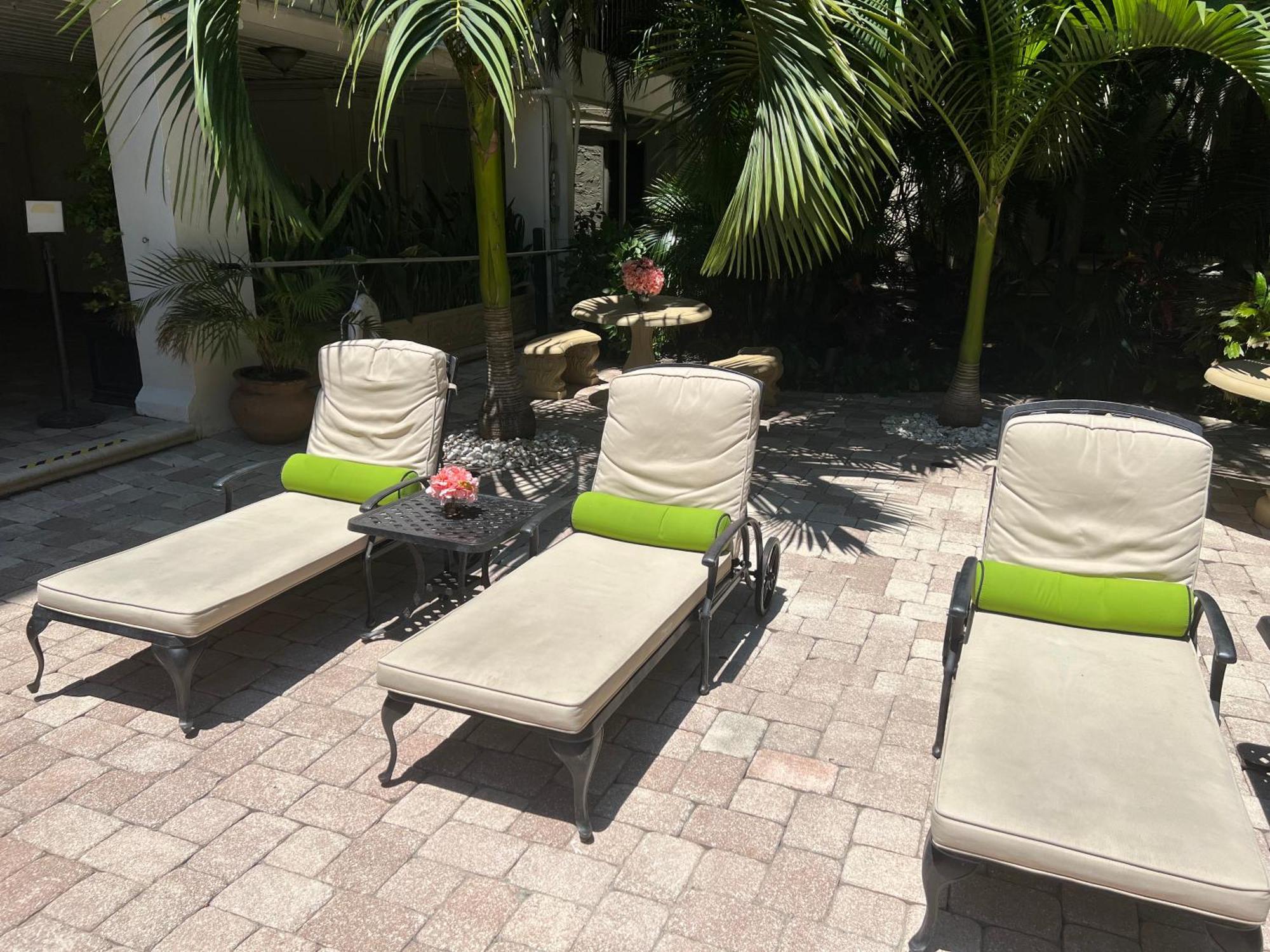 Orchid Suites - Historic Palm Beach Hotel Condominium Екстер'єр фото