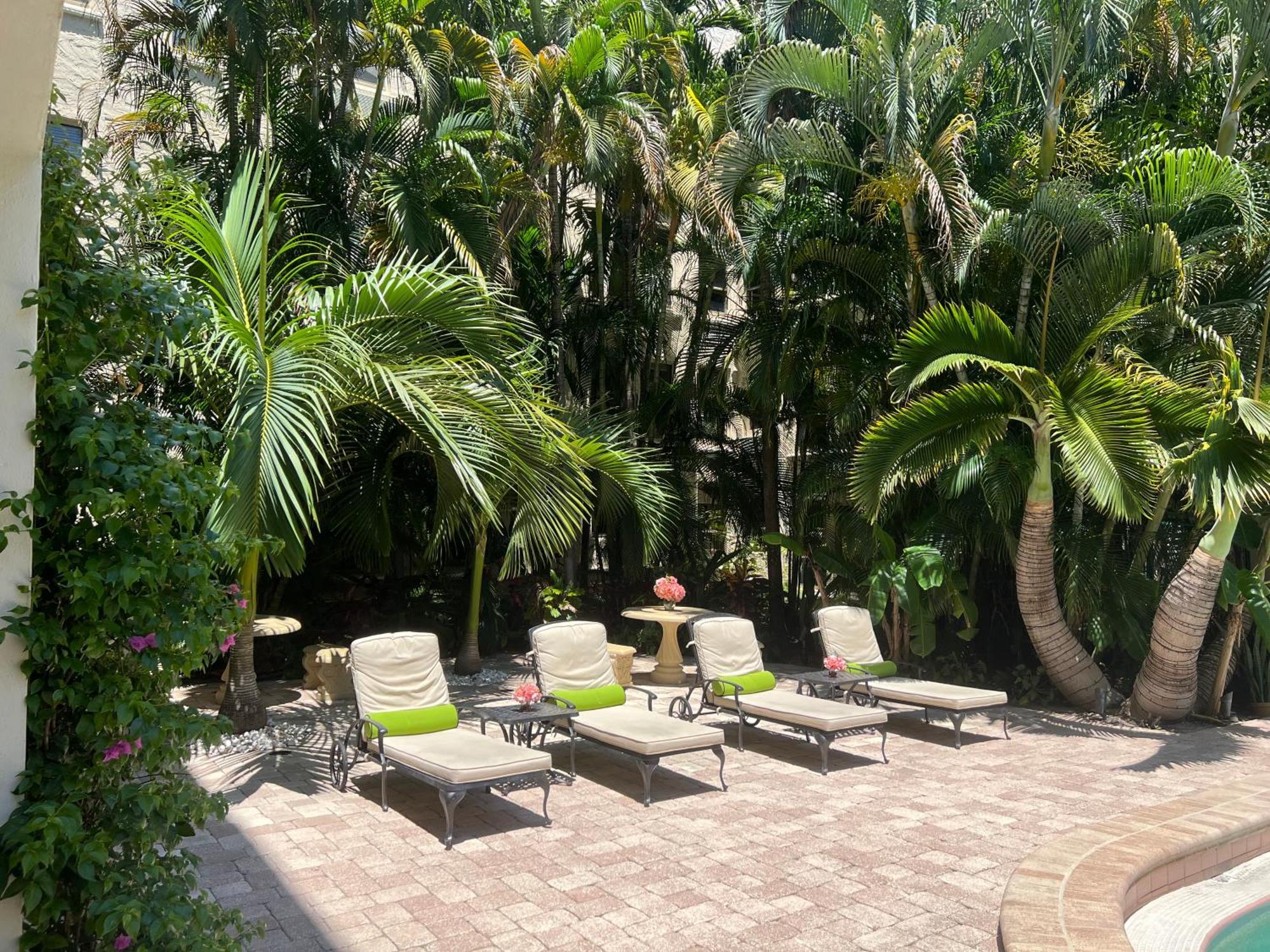 Orchid Suites - Historic Palm Beach Hotel Condominium Екстер'єр фото